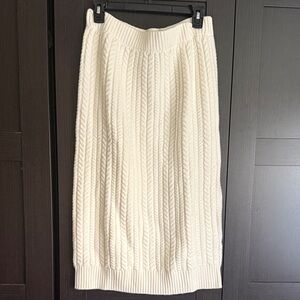 Banana Republic Ivory  Costal Chunky Cable Knit Maxi Skirt